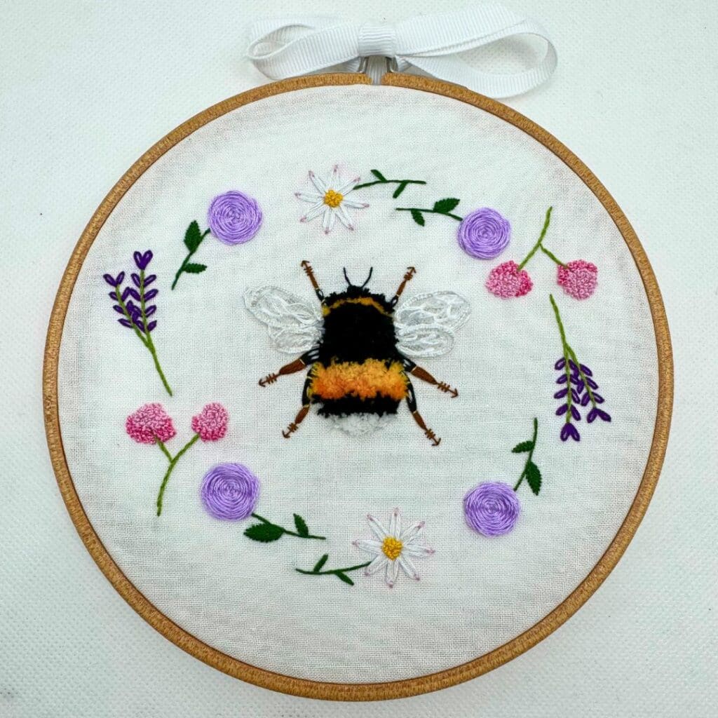 3D Bee Embroidery Kit, Stumpwork embroidery kit, Craft gift ...