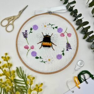 3D Bee Embroidery kit