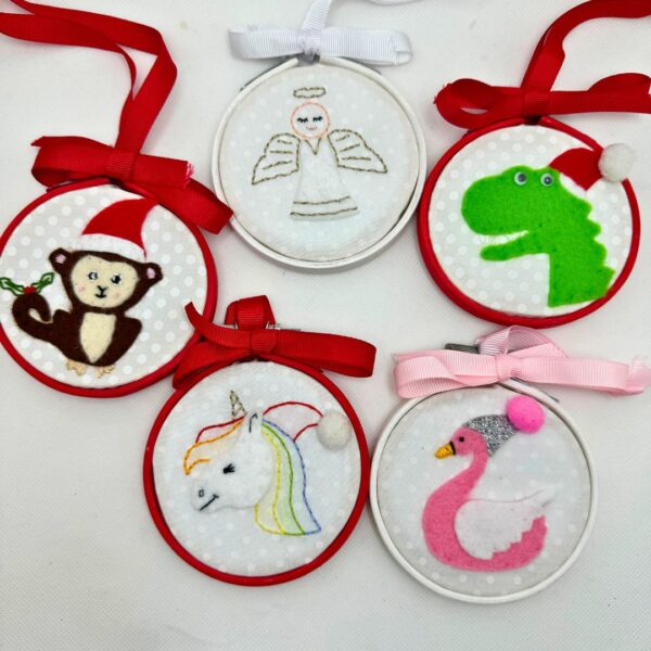 £5 Ready made embroidery hoops -Unique gifts