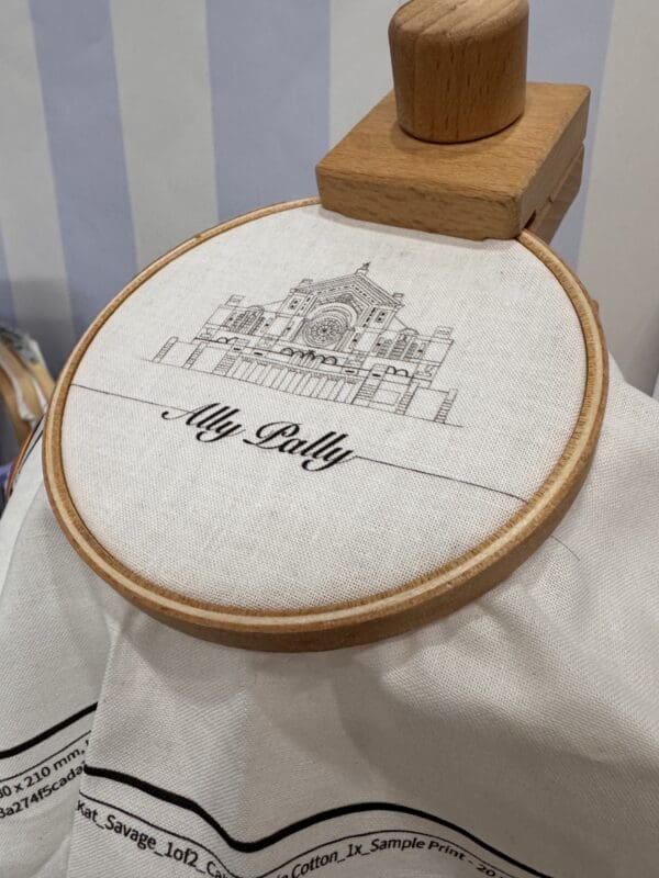 Ally Pally Embroidery Kit, Beginner embroidery kit, Craft gift, Modern Embroidery