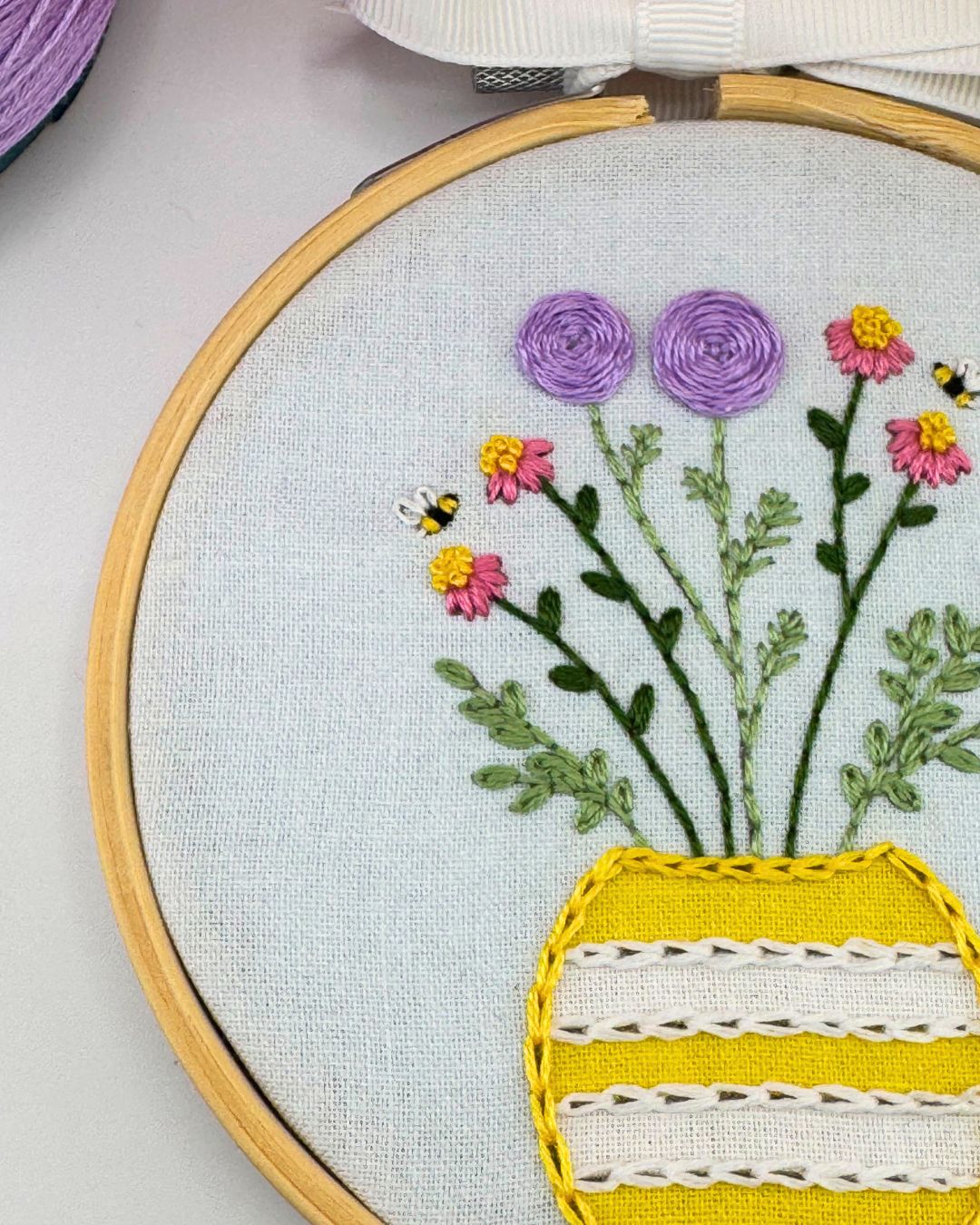 Floral Posy Embroidery Kit, 2020Stitch Beginner embroidery kit, Craft gift, Modern Embroidery - Image 5