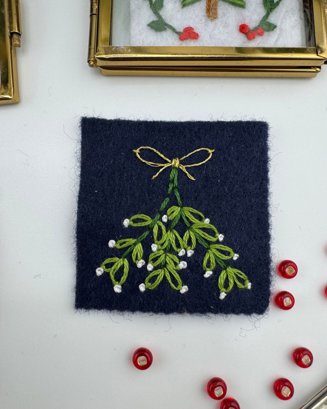 Christmas glass frame decoration embroidery Kit, Christmas embroidery kit, Craft gift, Modern Embroidery - Image 7